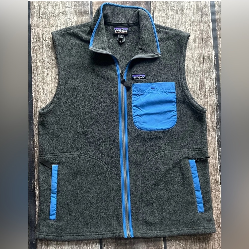 PATAGONIA SYNCHILLA FULL ZIP KARSTENS VEST GRAY BLUE MENS MEDIUM EXCELLENT